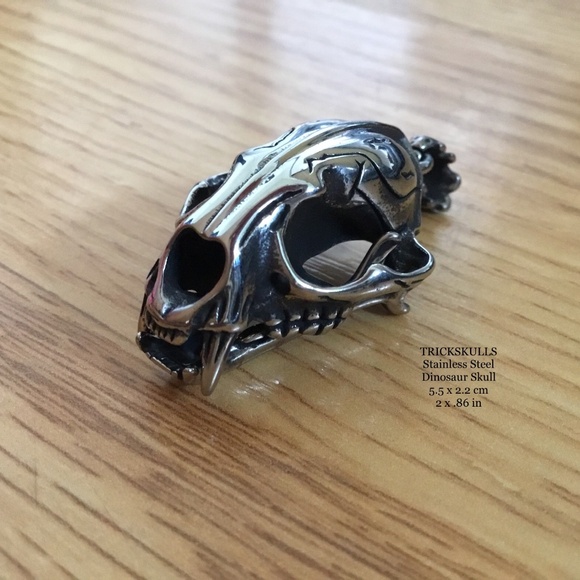 Sabre-Toothed Tiger Smilodon Big Cat Dinosaur Skull Stainless Pendant & Chain - Picture 11 of 15